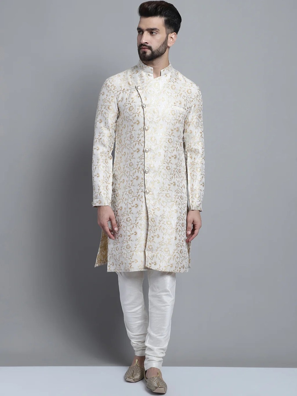 The Timeless Elegance of Men’s Kurta Pajama: A Style&nbsp;Guide